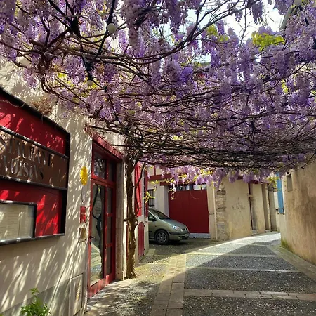 Agreable Petit Gite Avec Jardinet